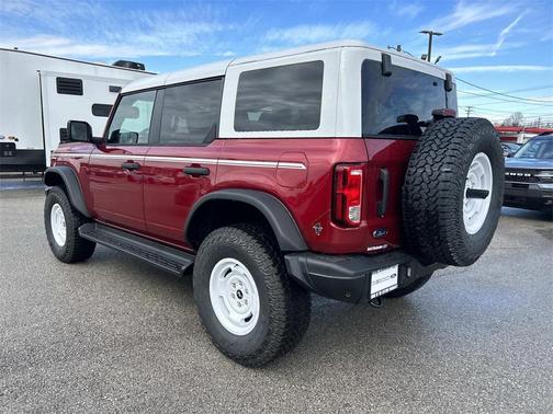 2025 Ford Bronco Heritage Edition