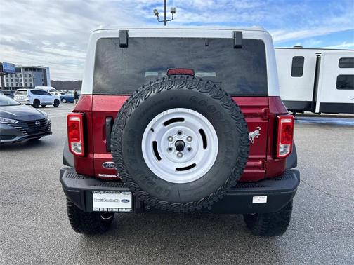 2025 Ford Bronco Heritage Edition