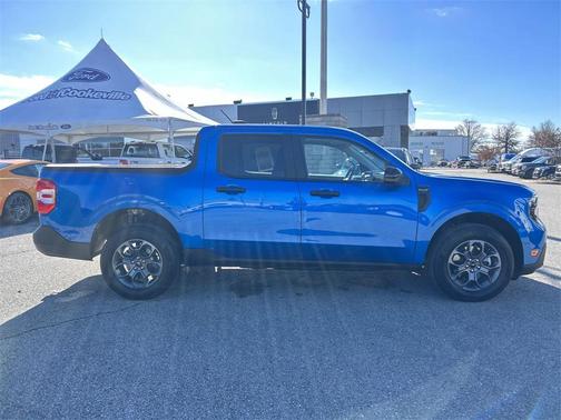 2025 Ford Maverick XLT