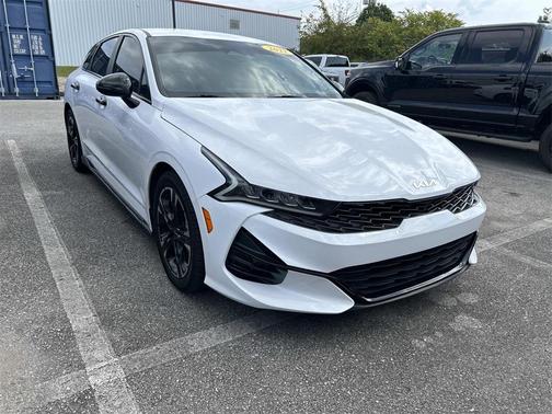 2022 Kia K5 GT-Line