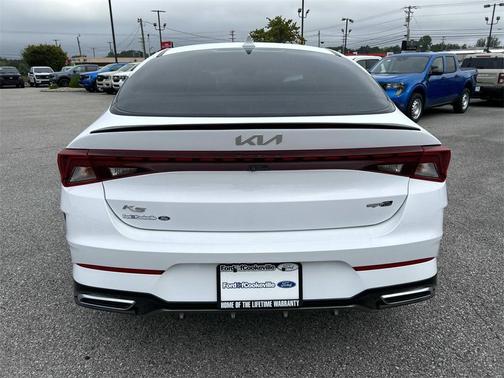 2022 Kia K5 GT-Line