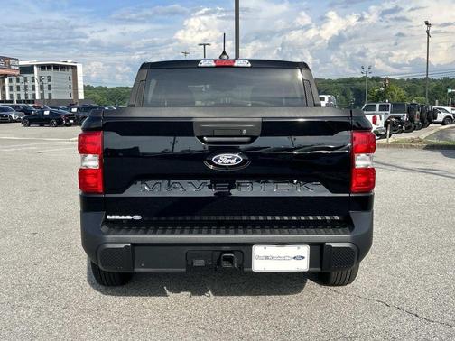 Shadow Black 2026 Ford Maverick XL