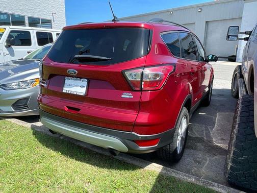 Red 2018 Ford Escape SEL