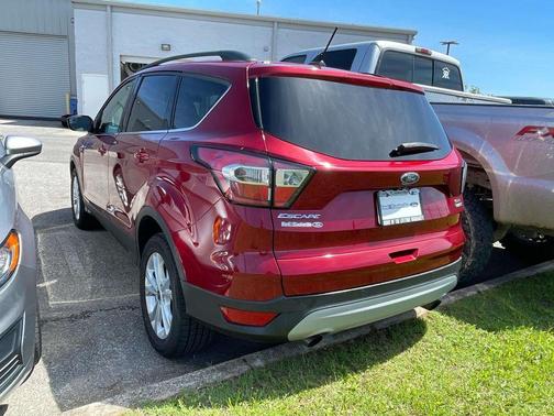 Red 2018 Ford Escape SEL
