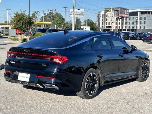 Ebony Black 2024 Kia K5 GT-Line