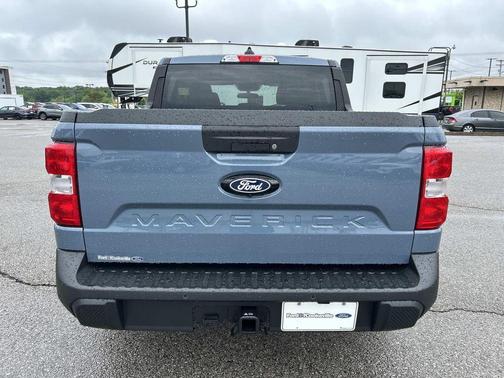 Azure Gray Metallic Tri-Coat 2026 Ford Maverick XLT