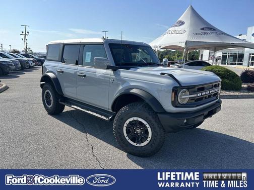 Avalanche Gray 2026 Ford Bronco Outer Banks