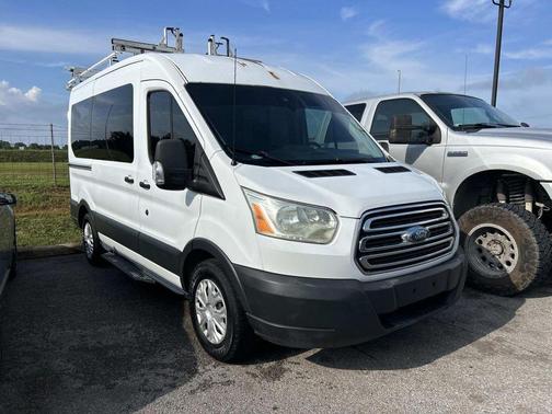 Oxford White 2015 Ford Transit-150 XLT