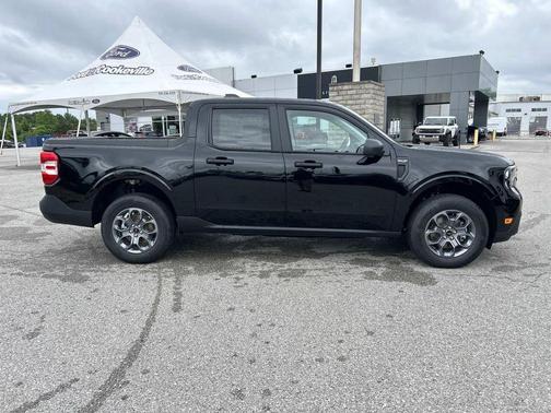 Shadow Black 2026 Ford Maverick XLT