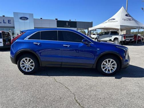 2022 Cadillac XT4 Luxury