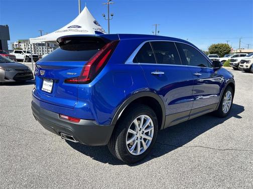 2022 Cadillac XT4 Luxury