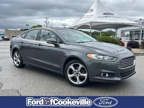 White Platinum Metallic Tri-Coat 2015 Ford Fusion SE