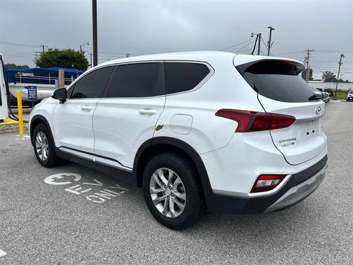 2019 Hyundai SANTA FE SE 2.4
