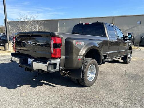 2024 Ford F-350 Lariat