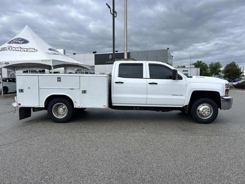 Summit White 2018 Chevrolet Silverado 3500 WT