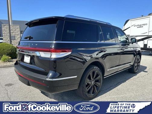 Infinite Black Metallic Clearcoat 2023 Lincoln Navigator Reserve