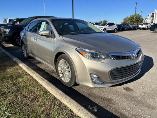 2015 Toyota Avalon Hybrid XLE Touring