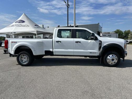Oxford White 2026 Ford F-450 XL
