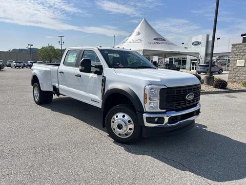 Oxford White 2026 Ford F-450 XL