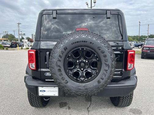 Shadow Black 2026 Ford Bronco Big Bend