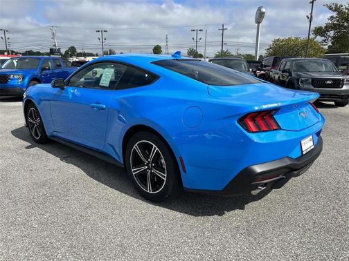 2025 Ford Mustang EcoBoost