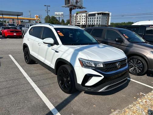 2022 Volkswagen Taos 1.5T SE