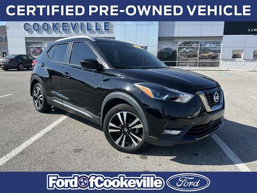 Super Black 2020 Nissan Kicks SR