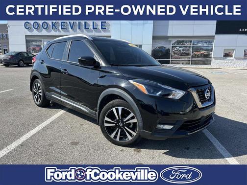 Super Black 2020 Nissan Kicks SR