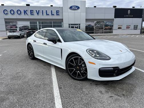 2020 Porsche Panamera 4