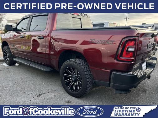 2025 RAM 1500 Warlock Crew Cab 4x4 5'7' Box