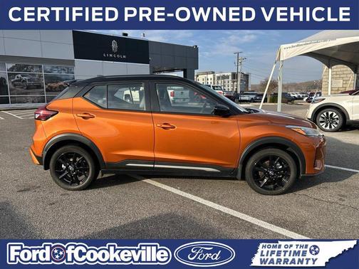 2023 Nissan Kicks SR