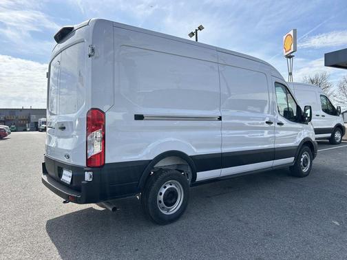 Oxford White 2026 Ford Transit-250 Base