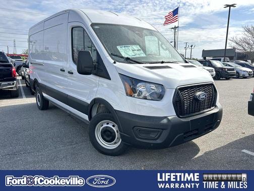Oxford White 2026 Ford Transit-250 Base