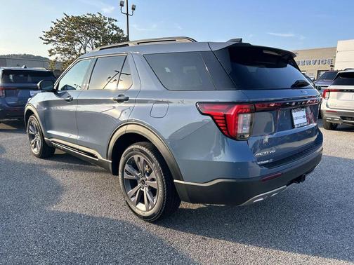 Vapor Blue Metallic 2026 Ford Explorer Active