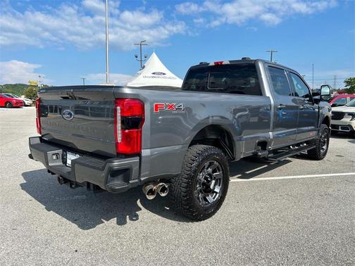 2023 Ford F-350 Lariat