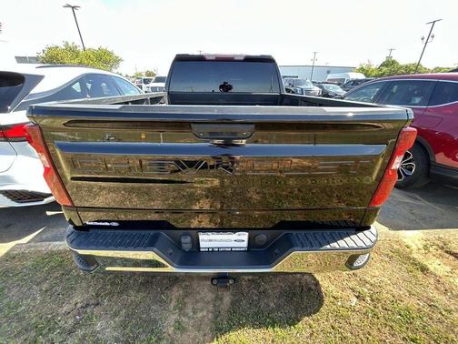 Black 2020 Chevrolet Silverado 1500 LT