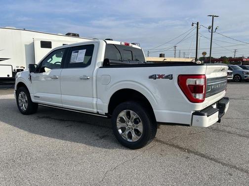 Star White Metallic Tri-Coat 2022 Ford F-150 Platinum