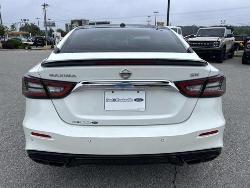 White 2020 Nissan Maxima SR