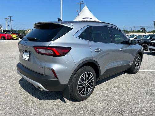 2024 Ford Escape PHEV SE