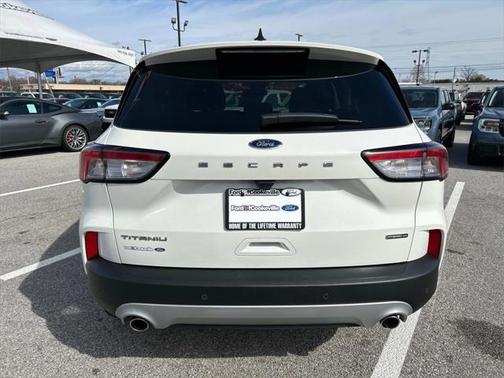 2021 Ford Escape Titanium