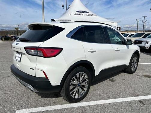 2021 Ford Escape Titanium