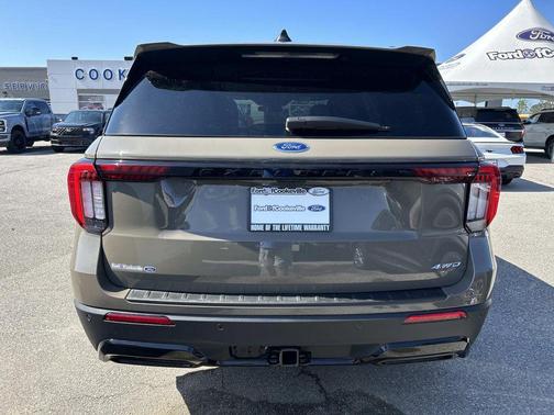 Marsh Gray 2026 Ford Explorer ST-Line