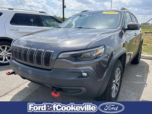 Granite Crystal Metallic Clearcoat 2019 Jeep Cherokee Trailhawk Elite