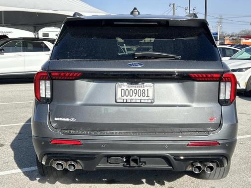 Carbonized Gray Metallic 2026 Ford Explorer ST