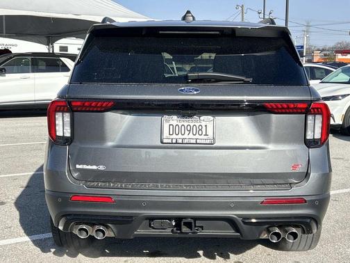 Carbonized Gray Metallic 2026 Ford Explorer ST