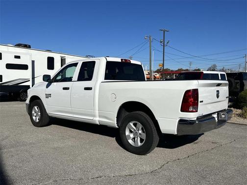 2024 RAM 1500 Classic SLT
