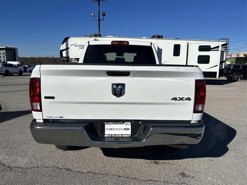 2024 RAM 1500 Classic SLT