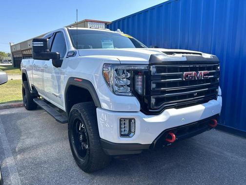 Summit White 2020 GMC Sierra 2500 AT4