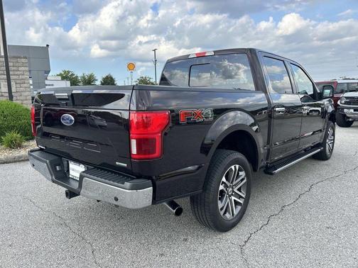 Red 2018 Ford F-150 XLT