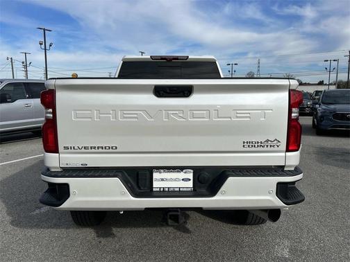 2023 Chevrolet Silverado 2500 High Country
